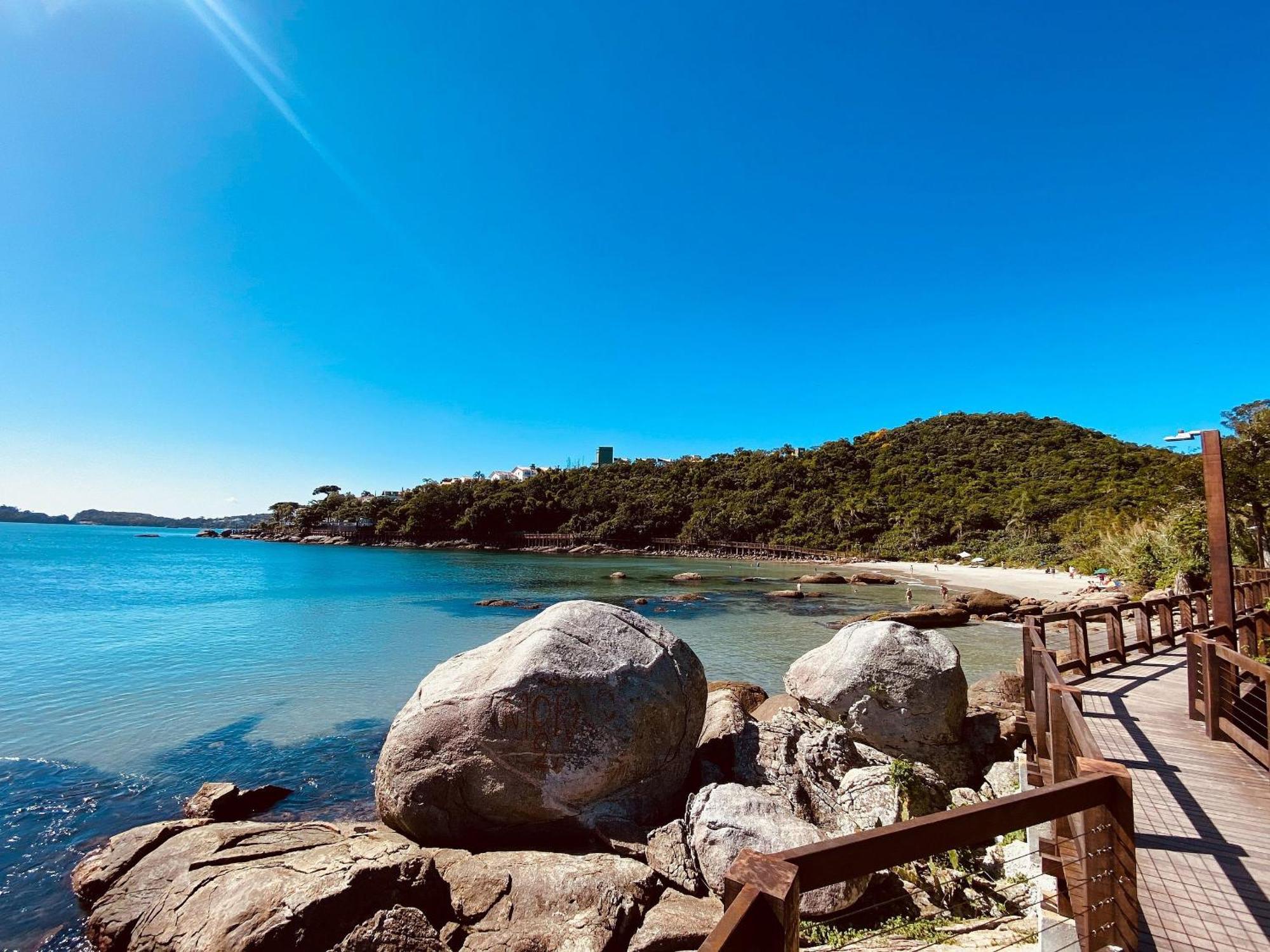 Apto Novo, Com Piscina, 250M Da Praia Bombinhas Exterior foto